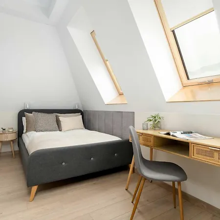 Апартаменти Bright And Elegant Old Town Garbary With Air Conditioning By Renters Prestige Познань
